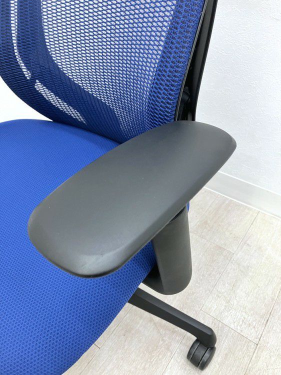 オカムラSylphy(シルフィー)チェア 可動肘付シルフィーチェア 商品画像7