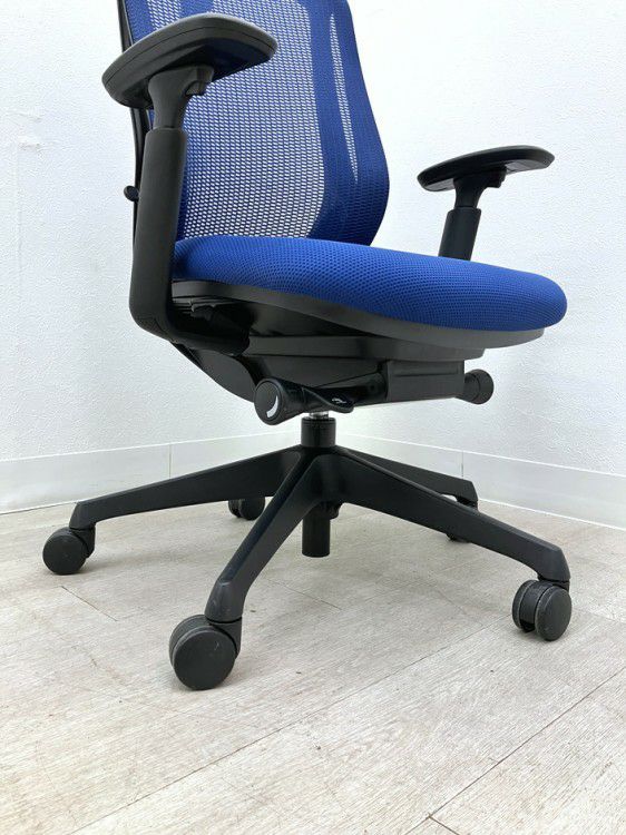 オカムラSylphy(シルフィー)チェア 可動肘付シルフィーチェア 商品画像9