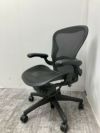 HermanMiller（ハーマンミラー）アーロンチェア 可動肘付アーロンチェア 商品画像1