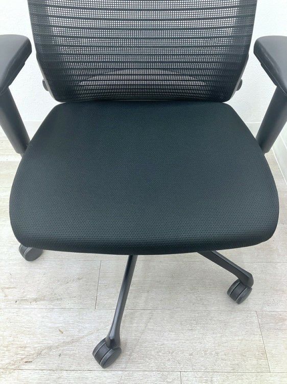 オカムラChoral（コーラル）チェア 可動肘付コーラルチェア 商品画像8