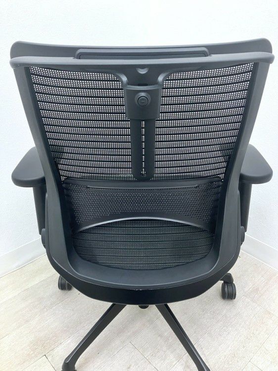 オカムラChoral（コーラル）チェア 可動肘付コーラルチェア 商品画像10