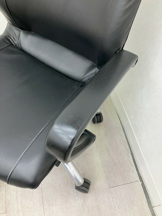 オカムラCEシリーズ 役員チェア 商品画像10