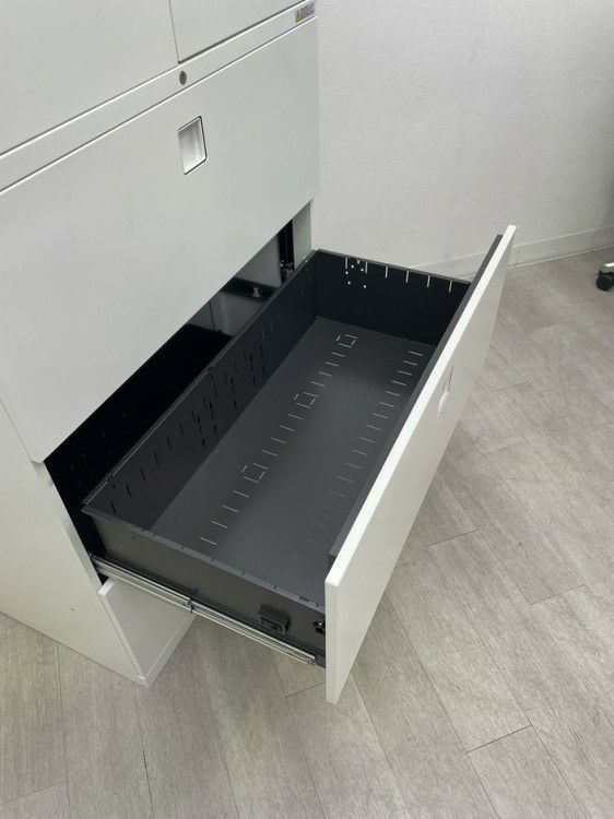 オカムラレクトラインシリーズ 両開きラテラル上下書庫 商品画像7