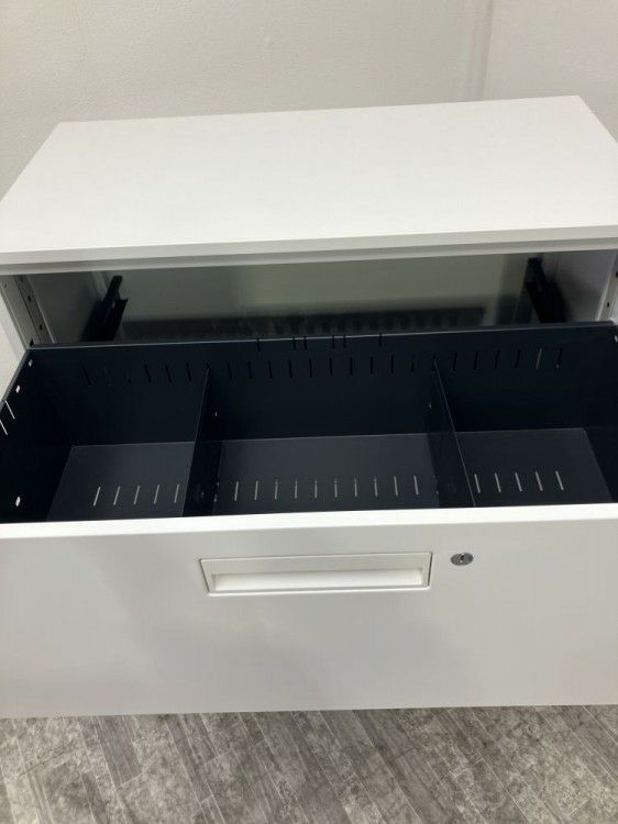 コクヨEDIA(エディア)シリーズ 天板付3段ラテラル書庫 商品画像7