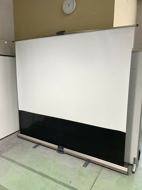 ウチダ（内田洋行）スクリーンシリーズ プロジェクタースクリーン 商品画像1