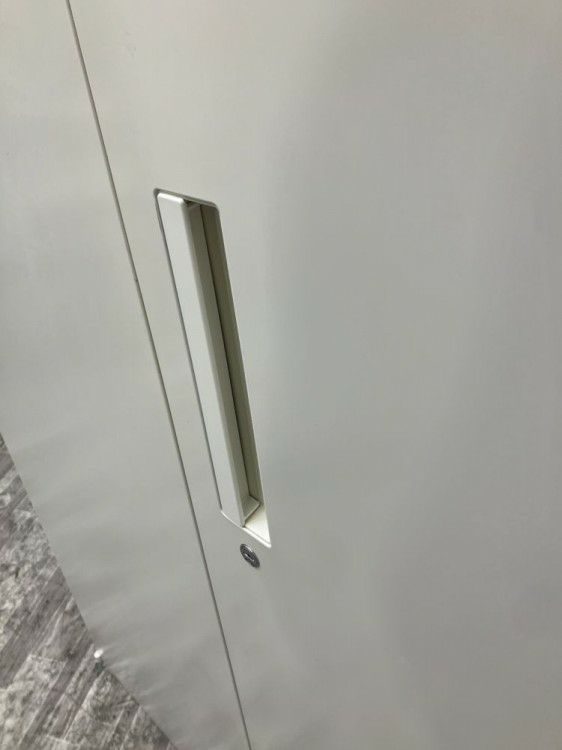 ウチダ（内田洋行）天板付両開き書庫 商品画像7