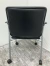 井上金庫BASシリーズ 肘付スタッキングチェア 商品画像5