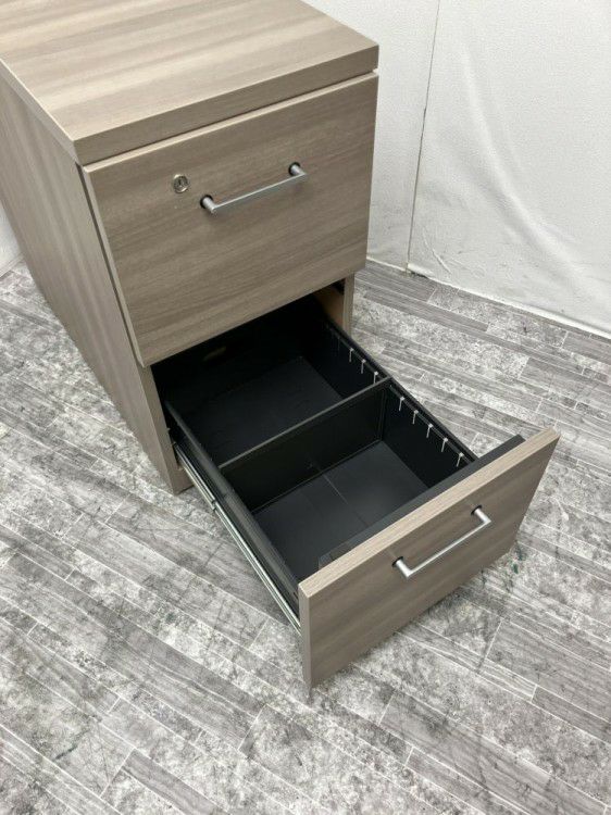 オカムラグレースラインシリーズ 役員室用2段脇机 商品画像4