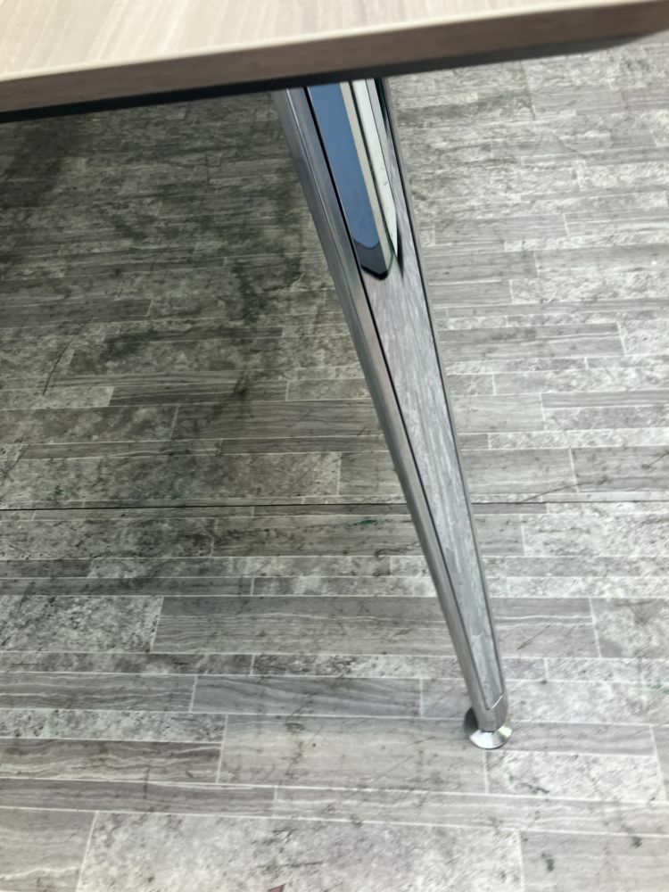 オカムラプリシード（PRESEDE）シリーズ 2100ミーティングテーブル 商品画像5