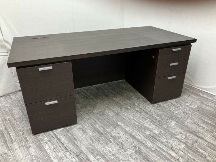 コクヨマネージメント550シリーズ 役員室用1800両袖デスク 商品画像2