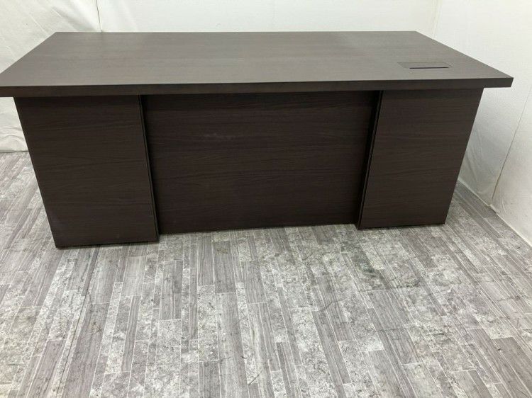 コクヨマネージメント550シリーズ 役員室用1800両袖デスク 商品画像3