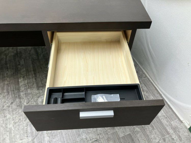 コクヨマネージメント550シリーズ 役員室用1800両袖デスク 商品画像4