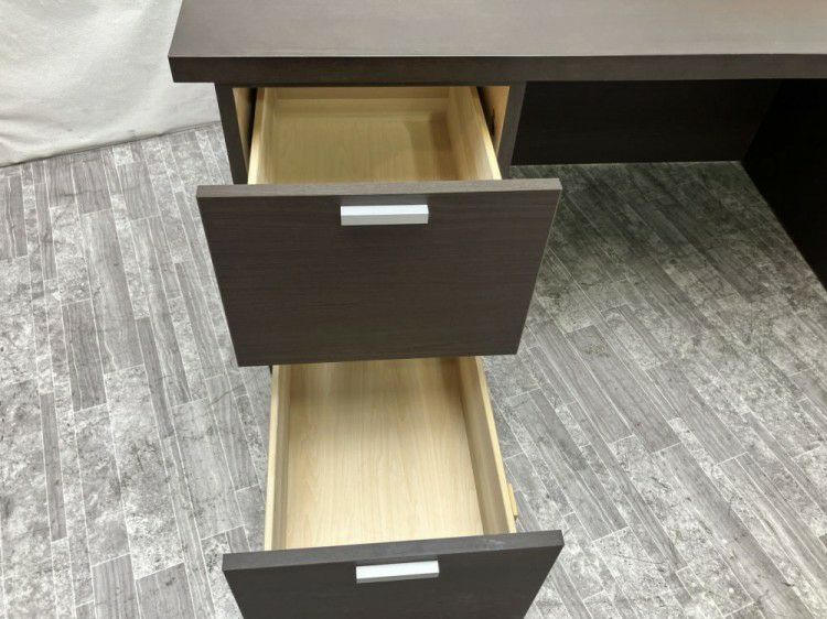 コクヨマネージメント550シリーズ 役員室用1800両袖デスク 商品画像6