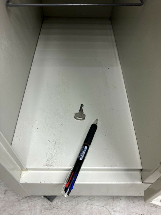 TRUSCO/トラスコキャスター付き8人用ロッカー 商品画像6