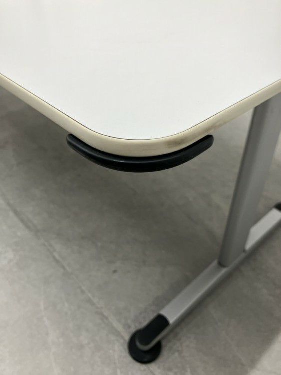 コクヨアリーナT（ALINA/T）シリーズ 2400ミーティングテーブル 商品画像5