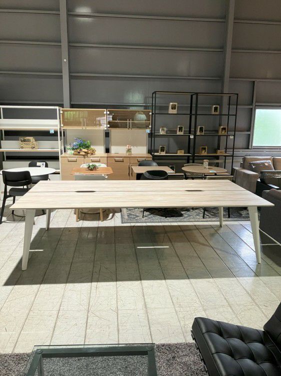 オカムラLives Work Table(ライブスワークテーブル) 2800フリーアドレスデスク 商品画像2