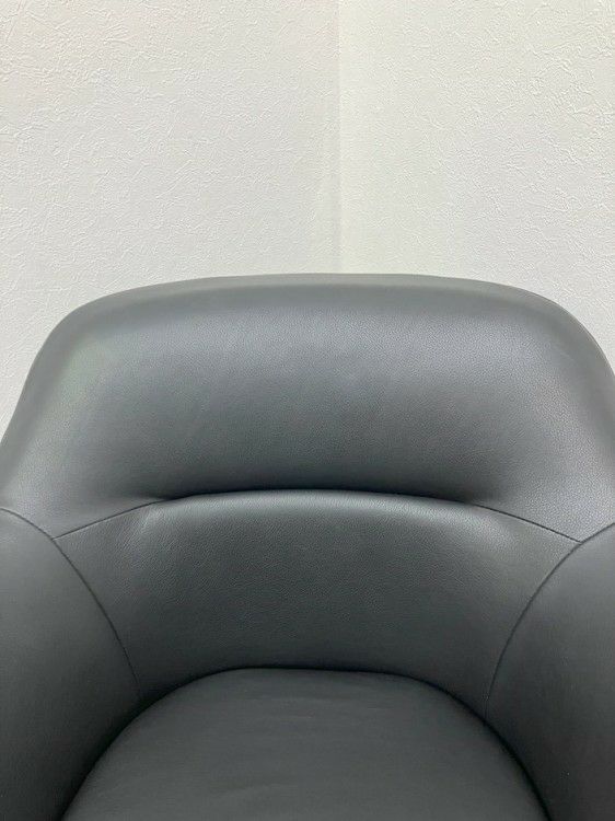 Cassinaオークランドスウィベルチェア ラウンジチェア 商品画像10