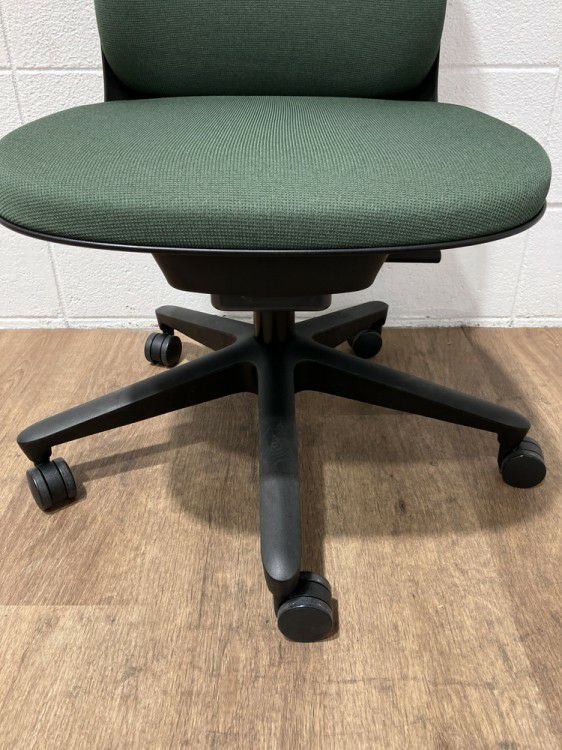 イトーキトルテU(torteU)シリーズ トルテUチェア 商品画像8