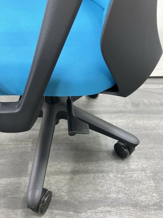 イトーキnona(ノナ)シリーズ 固定肘付ノナチェア 商品画像7