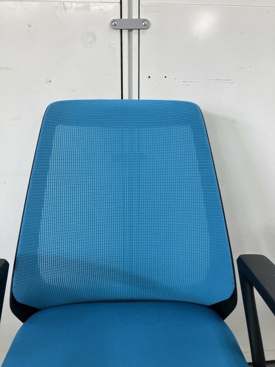 イトーキnona(ノナ)シリーズ 固定肘付ノナチェア 商品画像8