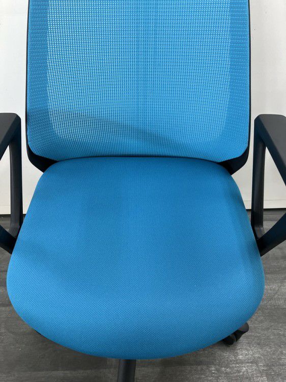 イトーキnona(ノナ)シリーズ 固定肘付ノナチェア 商品画像9