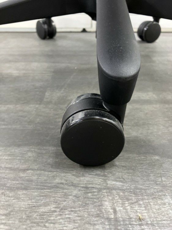 イトーキnona(ノナ)シリーズ 固定肘付ノナチェア 商品画像13