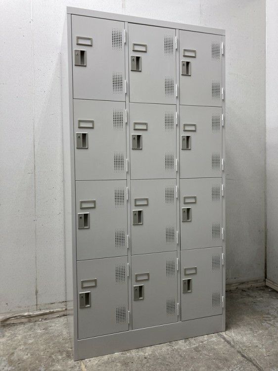 豊国工業12人用ロッカー 商品画像1