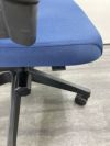 イトーキノート(nort)チェア 可動肘付ノートチェア 商品画像6