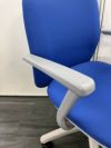 ウチダ（内田洋行）エニーザ（Anyza）チェア 固定肘付エニーザチェア 商品画像9