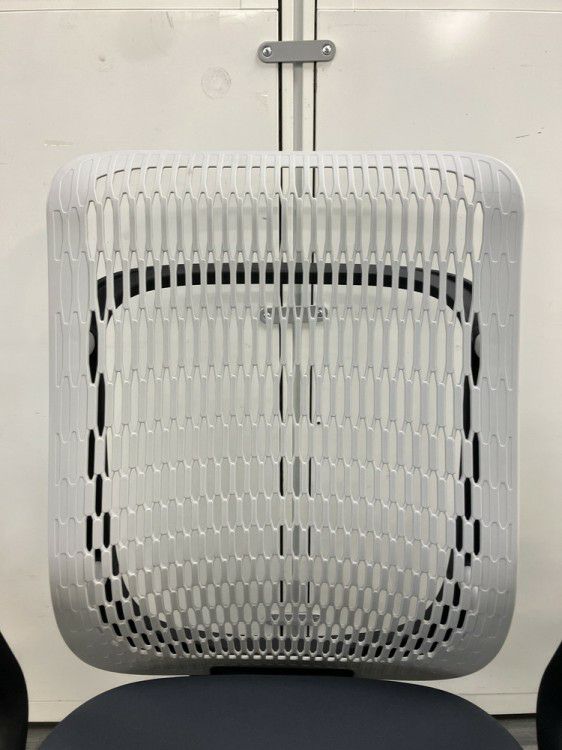 ウチダ（内田洋行）AJ2シリーズ 固定肘付AJ2チェア 商品画像12