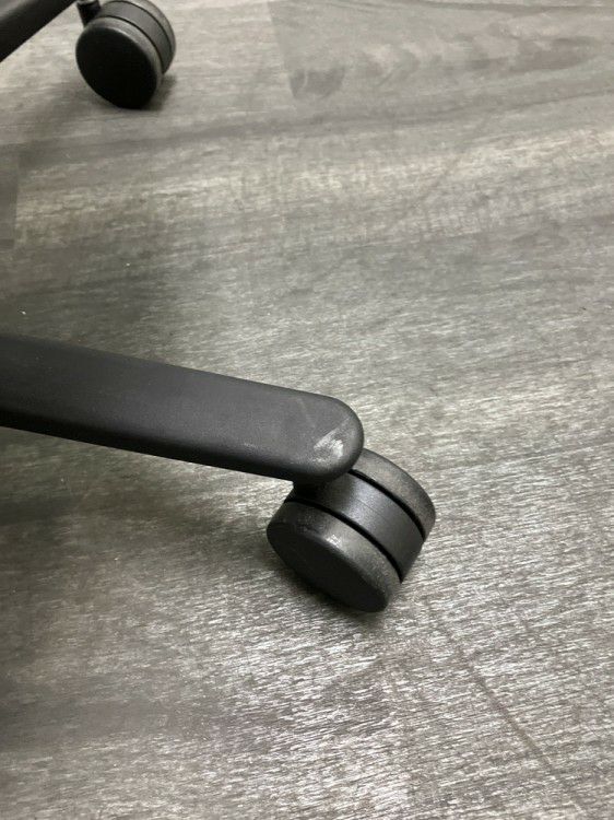 ウチダ（内田洋行）AJ2シリーズ 固定肘付AJ2チェア 商品画像16