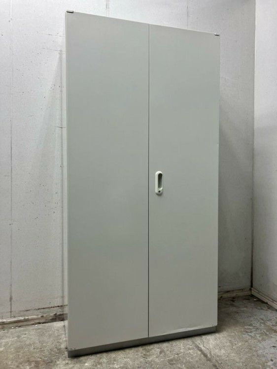 プラスLINX LX-5シリーズ 両開き書庫 商品画像1