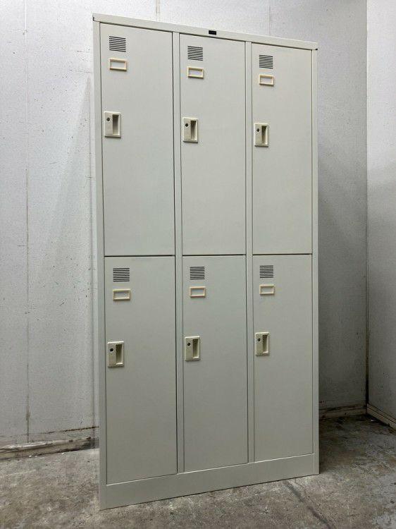 ウチダ（内田洋行）6人用ロッカー 商品画像1
