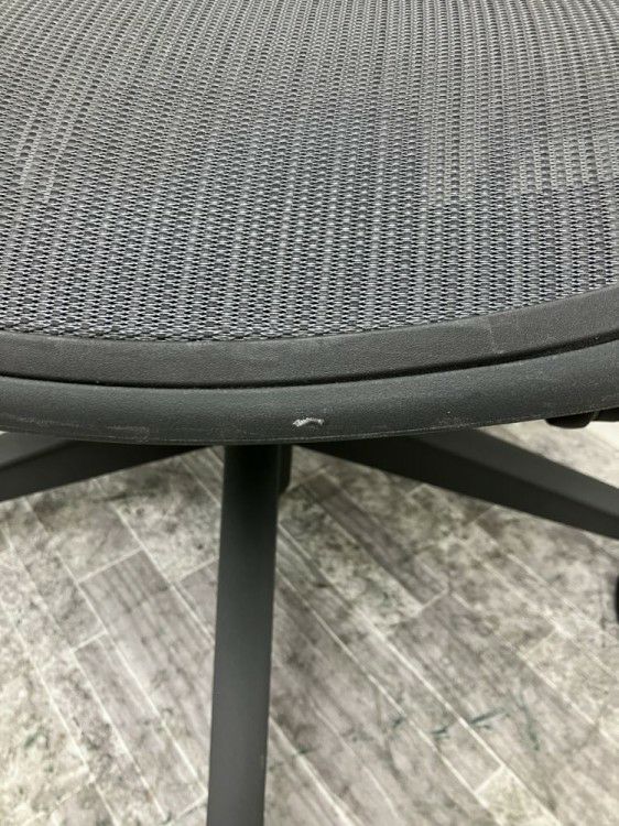 HermanMiller（ハーマンミラー）固定肘付アーロンチェア 商品画像6