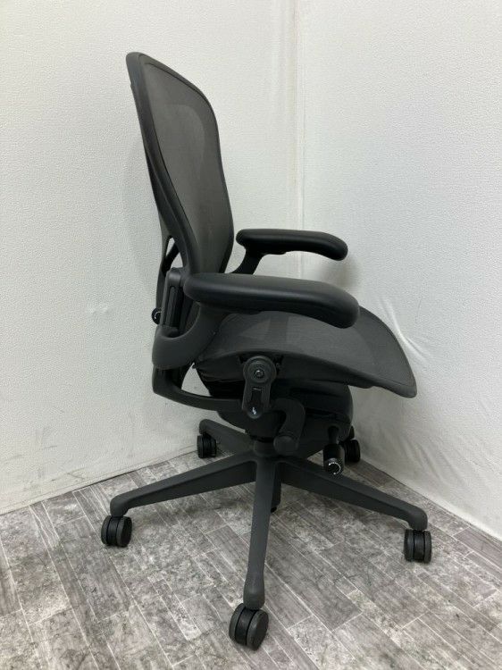 HermanMiller（ハーマンミラー）固定肘付アーロンチェア 商品画像8