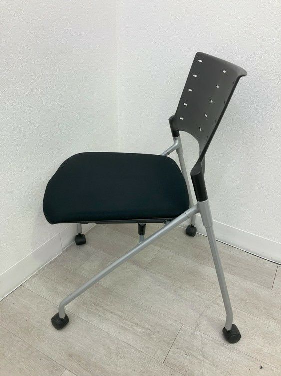 イトーキマノス(MANOSS)シリーズ ネスティングチェア 商品画像6