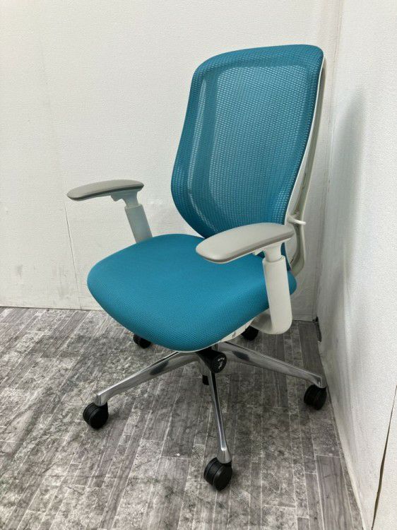 オカムラSylphy(シルフィー)チェア 可動肘付シルフィーチェア 商品画像1