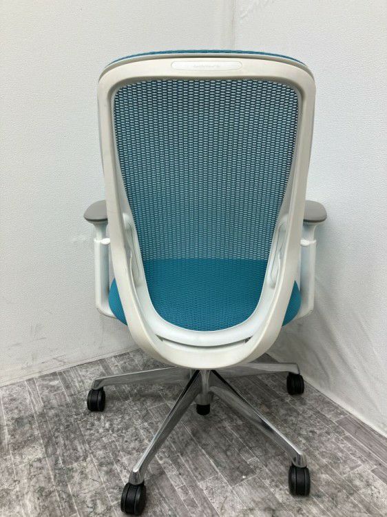 オカムラSylphy(シルフィー)チェア 可動肘付シルフィーチェア 商品画像5