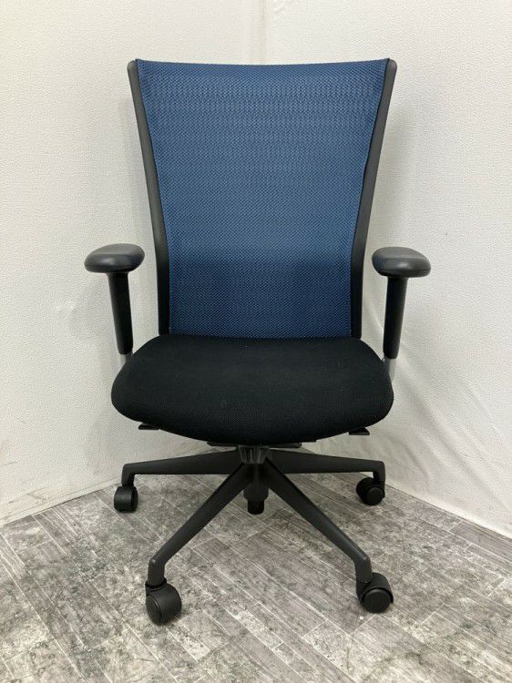 ウチダ（内田洋行）Actdia（アクトディア）チェア 可動肘付アクトディアチェア 商品画像2