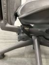 HermanMiller（ハーマンミラー）アーロンチェア 可動肘付アーロンチェア 商品画像7
