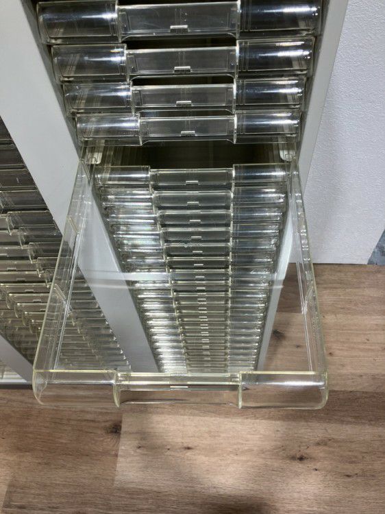 ナイキクリアトレーキャビネット 商品画像4