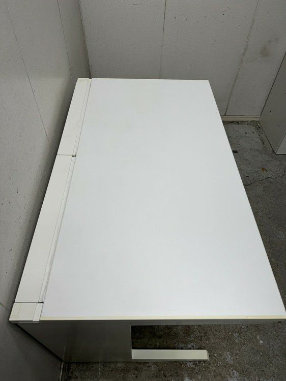 オカムラADVANCE（アドバンス）シリーズ 1200片袖デスク 商品画像3