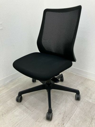 オカムラFluent(フルーエント)チェア フルーエントチェア 商品画像1