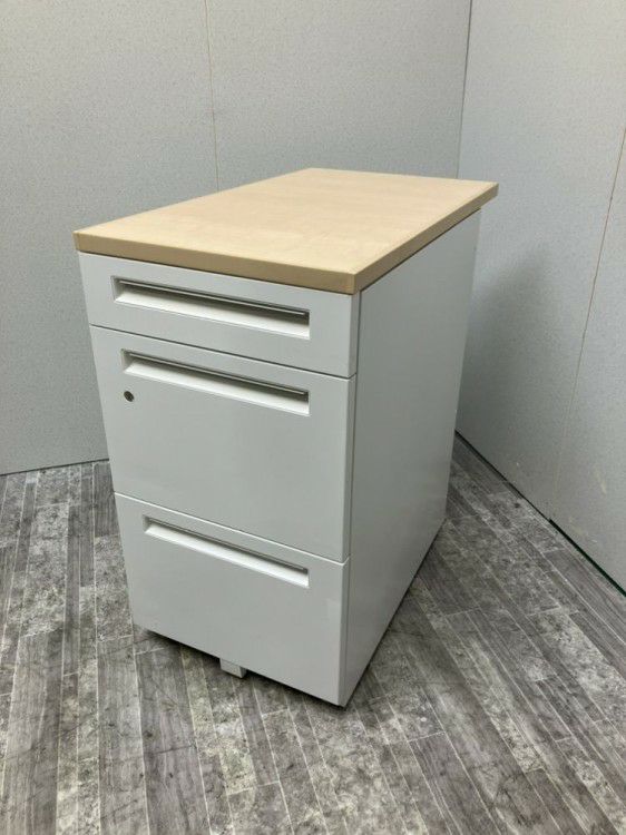 ウチダ（内田洋行）SCAENA（スカエナ）シリーズ 3段脇机 商品画像1