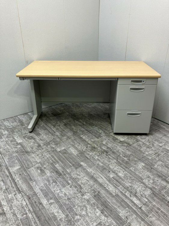 ライオン1400片袖デスク 商品画像1