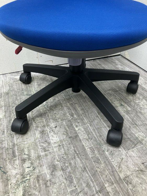 ライオンアエバチェア 商品画像9