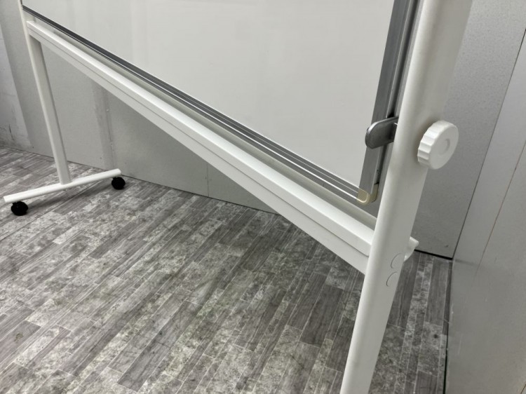 イトーキ脚付両面ホワイトボード 商品画像9