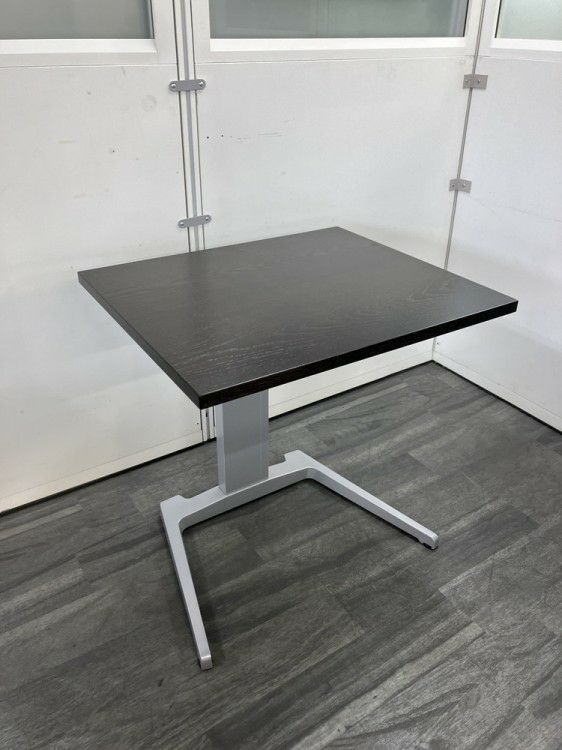 BRAINSTORM(ブレインストーム)シリーズ パーソナル昇降テーブル 商品画像1