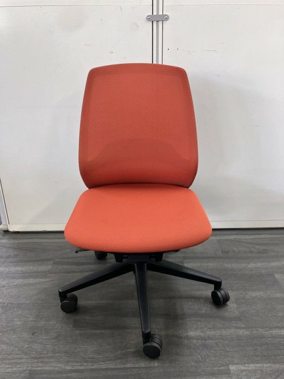 ウチダ（内田洋行）ニンバスチェア ニンバスチェア 商品画像2