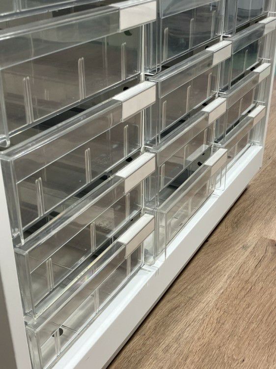 イトーキシュラインシリーズ クリアトレーキャビネット 商品画像10